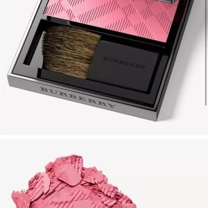 NWOB, new Burberry blush, light rose 003